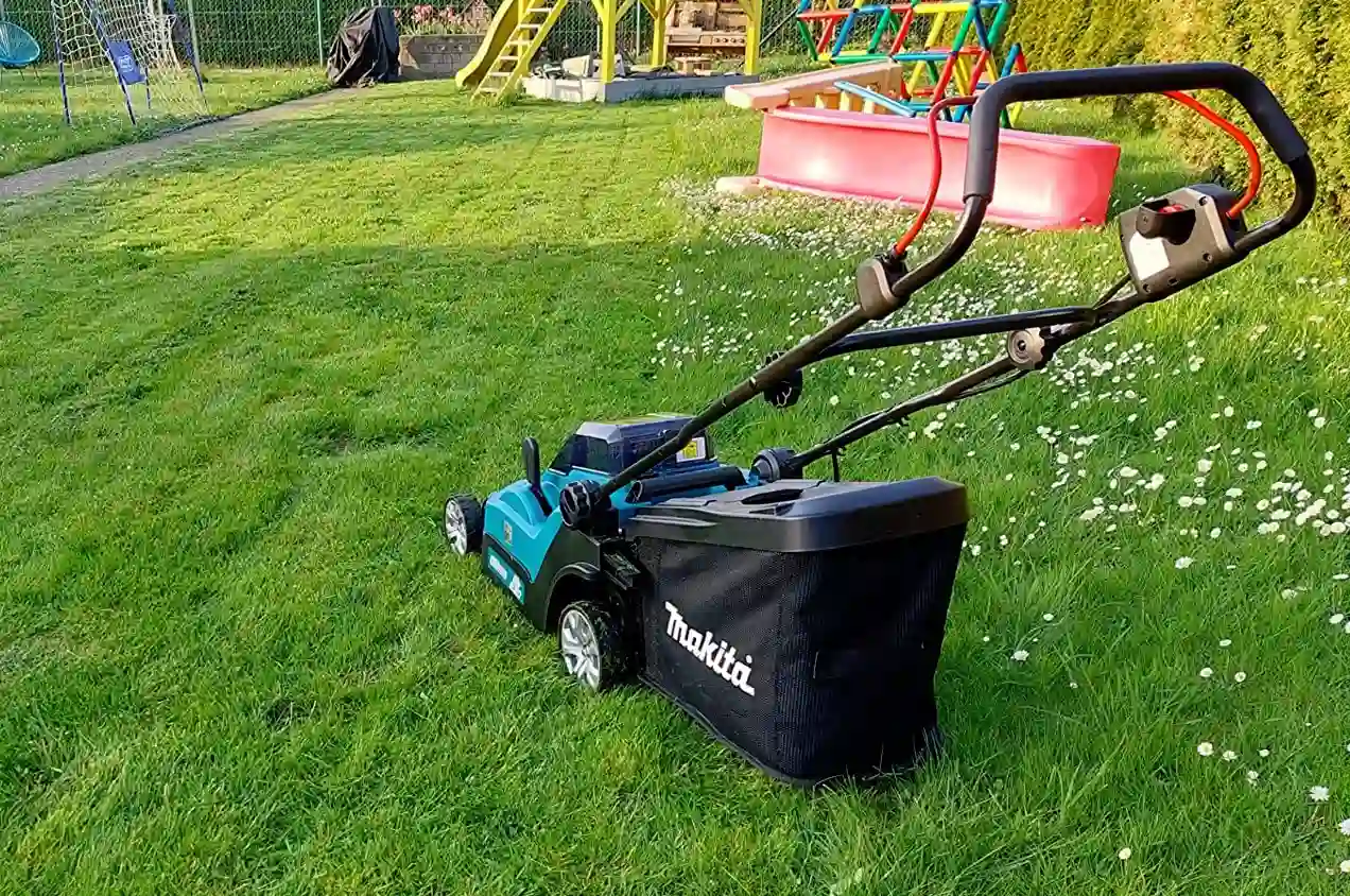 Makita DLM382Z Test: Komplett guide og grundig vurdering Makita Batteri-r DLM382Z_8